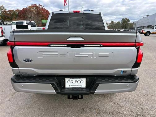 2023 Ford F-150 Lightning LARIAT