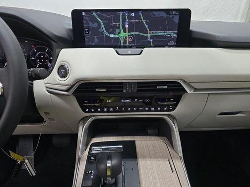 2024 Mazda CX-90 PHEV Premium Plus