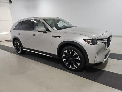 2024 Mazda CX-90 PHEV Premium Plus