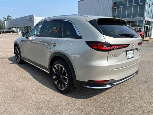 2024 Mazda CX-90 PHEV Premium Plus