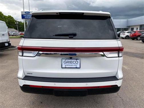 2022 Lincoln Navigator Reserve