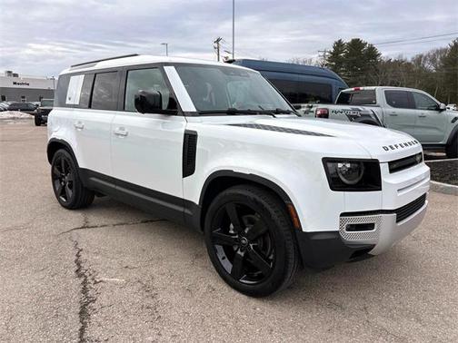 2024 Land Rover Defender 110 P300