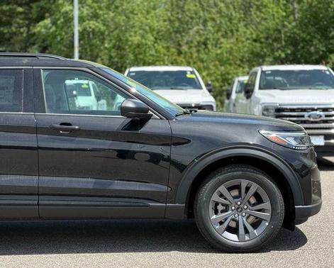 Agate Black Metallic 2026 Ford Explorer Active
