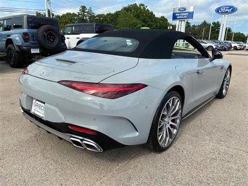 2022 Mercedes-Benz AMG SL 55 Base