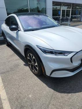 2021 Ford Mustang Mach-E Premium