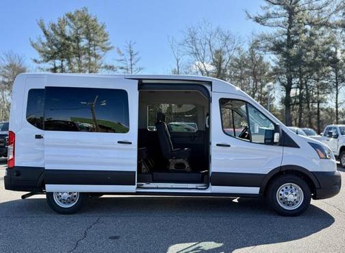 2025 Ford Transit-350 XL