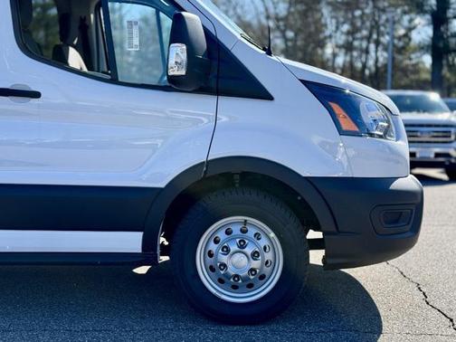 2025 Ford Transit-350 XL