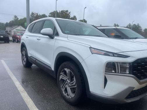 2022 Hyundai SANTA FE SE