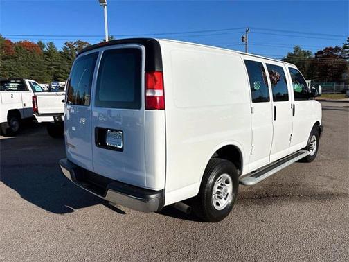 2024 Chevrolet Express 2500 RWD 2500 Regular Wheelbase WT