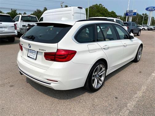 2018 BMW 330 xDrive