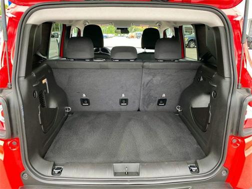 2023 Jeep Renegade Upland