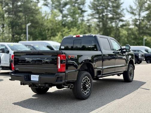 2025 Ford F-250 Platinum