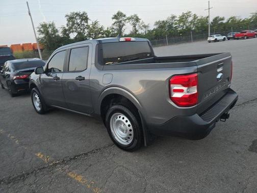 2023 Ford Maverick XL