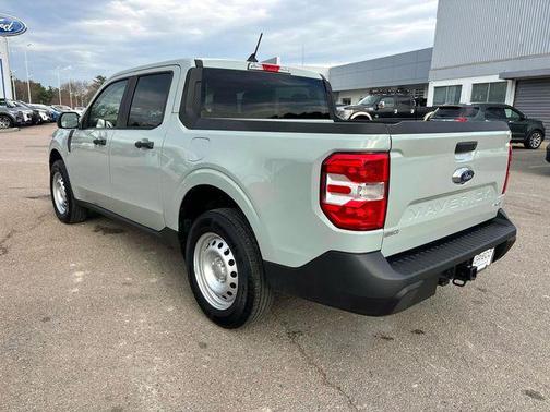 Cactus Gray 2024 Ford Maverick XL
