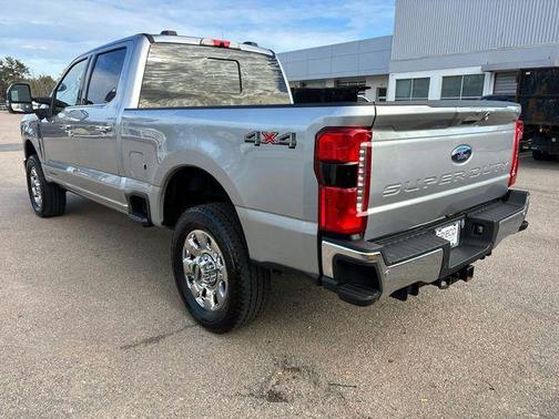 2024 Ford F-350 Lariat