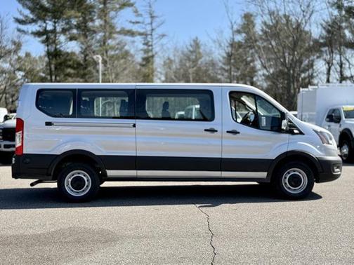 2025 Ford Transit-350 XL