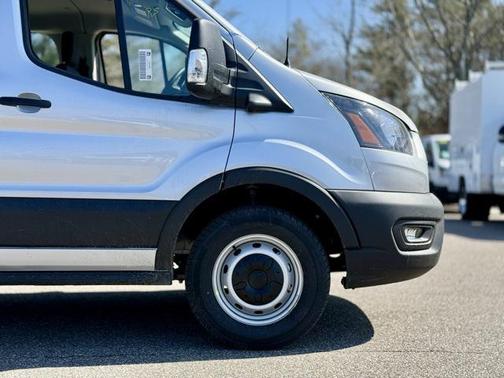 2025 Ford Transit-350 XL