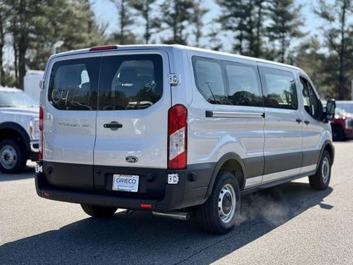 2025 Ford Transit-350 XL