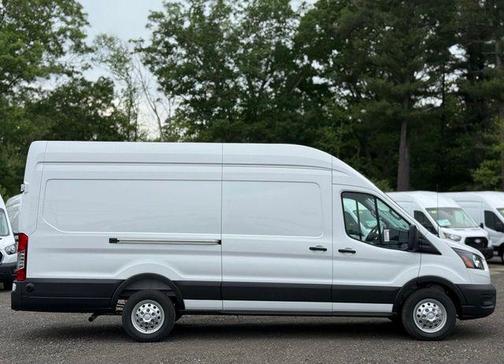 Oxford White 2026 Ford Transit-350 Base