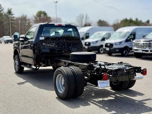 2025 Ford F-350 XL