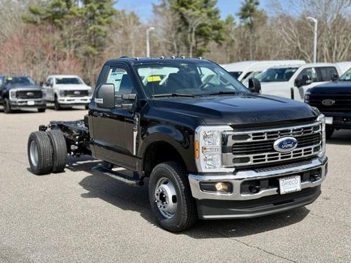 2025 Ford F-350 XL