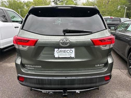 2017 Toyota Highlander LE