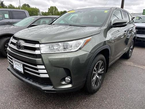 2017 Toyota Highlander LE