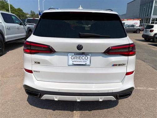 2023 BMW X5 M50i