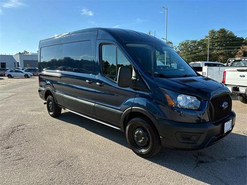 2022 Ford Transit-250 Base