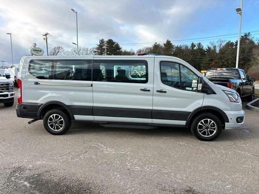 2024 Ford Transit-350 XLT