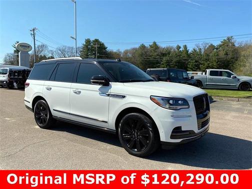2024 Lincoln Navigator Black Label