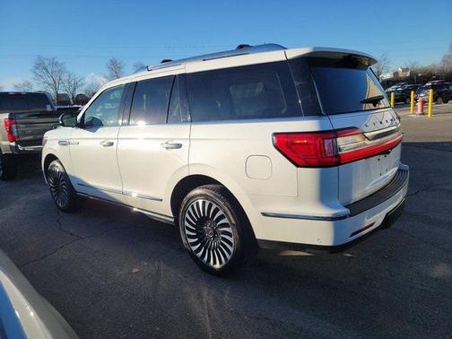 2021 Lincoln Navigator Black Label