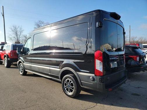 2023 Ford Transit-250 Base