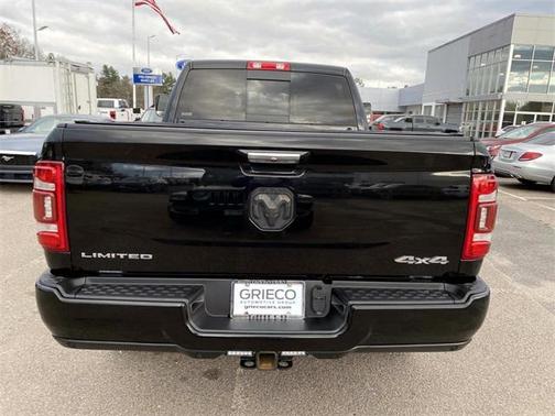 2020 RAM 2500 Limited Crew Cab 4X4 6'4' Box