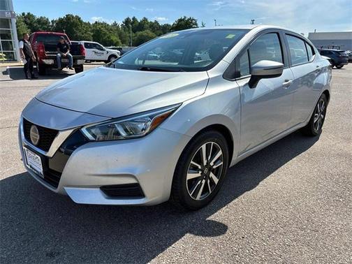 2021 Nissan Versa 1.6 SV
