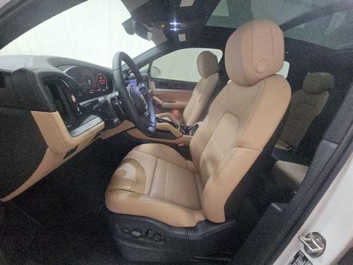 2024 Porsche Cayenne Cayenne