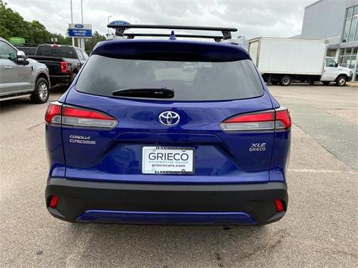 2023 Toyota Corolla Cross XLE