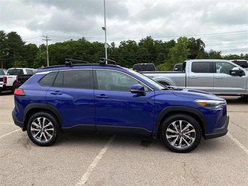 2023 Toyota Corolla Cross XLE