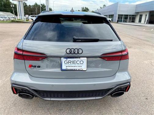 2022 Audi RS 6 Avant 4.0T
