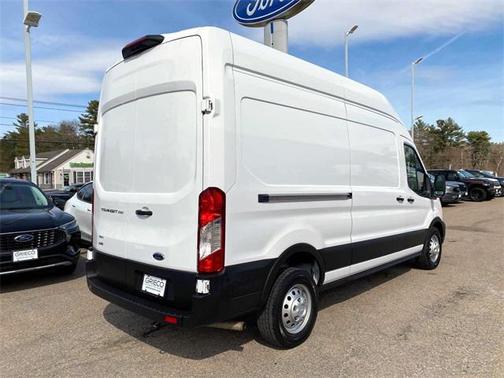 2023 Ford Transit-250 Base