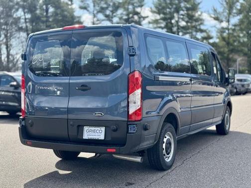 2025 Ford Transit-350 XL