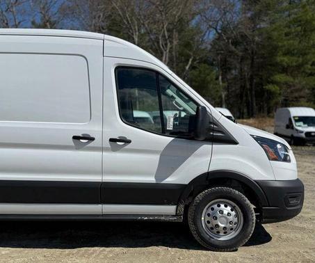 Oxford White 2026 Ford Transit-250 Base