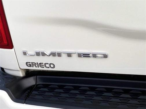 2022 RAM 3500 Limited Crew Cab 4x4 6'4' Box