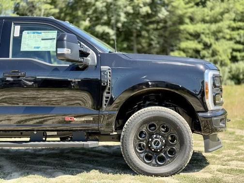 2025 Ford F-350 Lariat