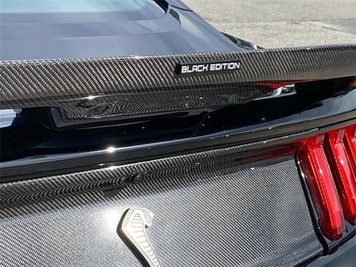 2021 Ford Shelby GT500 Base