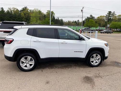 2022 Jeep Compass Latitude