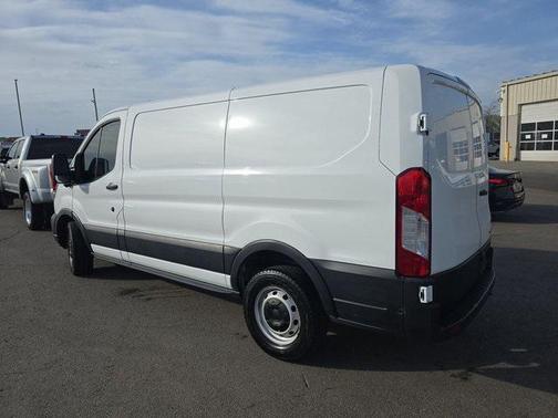 2022 Ford Transit-150 Base