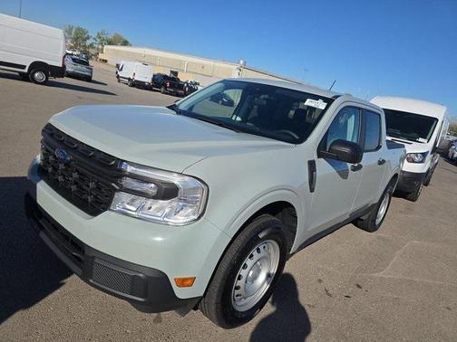 2024 Ford Maverick XL