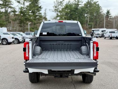 2025 Ford F-350 XLT