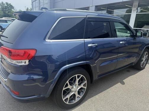 2020 Jeep Grand Cherokee Overland